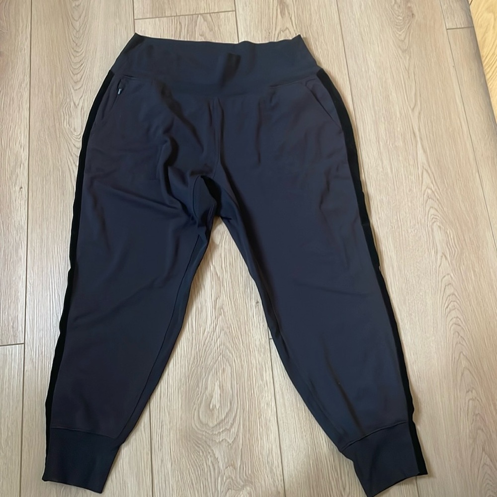 Athleta venice black jogger pants with velvet stripe, XL